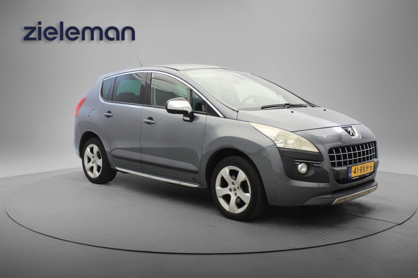 Peugeot 3008 - 1.6 GT Automaat - Panorama, Navi, Clima, Cruise, Headup Display, Trekhaak - AutoWereld.nl