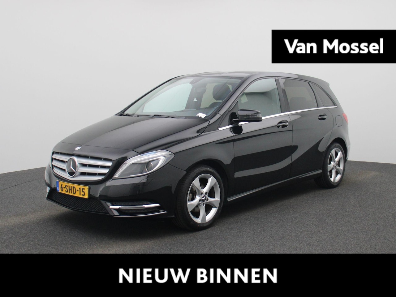 Mercedes-Benz B-klasse - 180 Ambition | WORDT VERWACHT | Automaat | Airco | Cruise Control | Parkeersensoren | - AutoWereld.nl