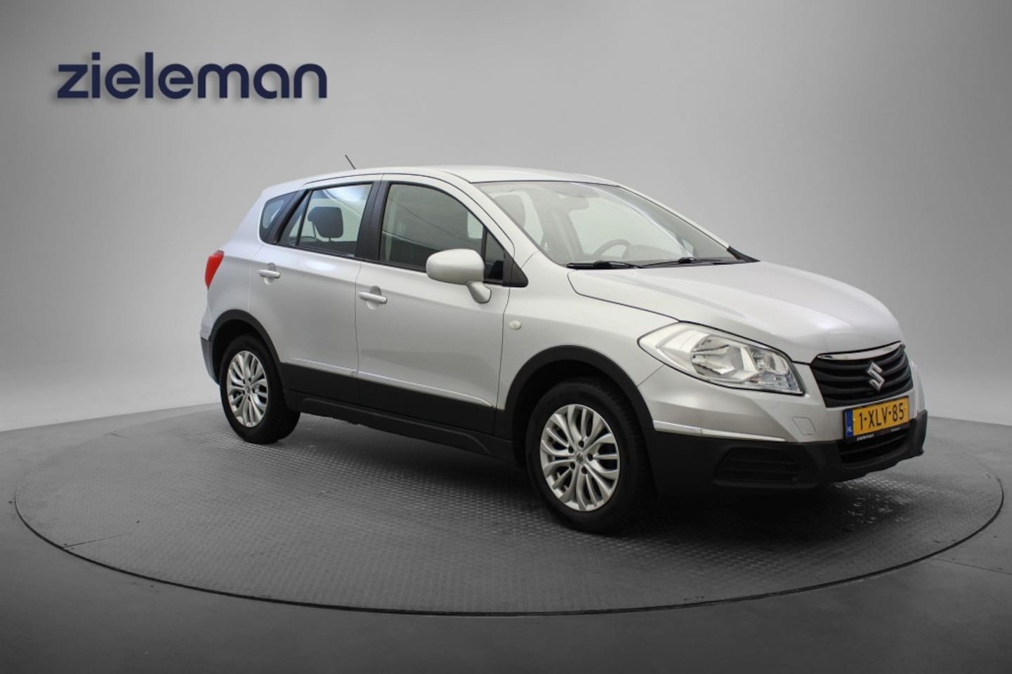 Suzuki SX4 S-Cross - 1.6 Comfort - Trekhaak, Stoelverwarming, Airco, Cruise - AutoWereld.nl