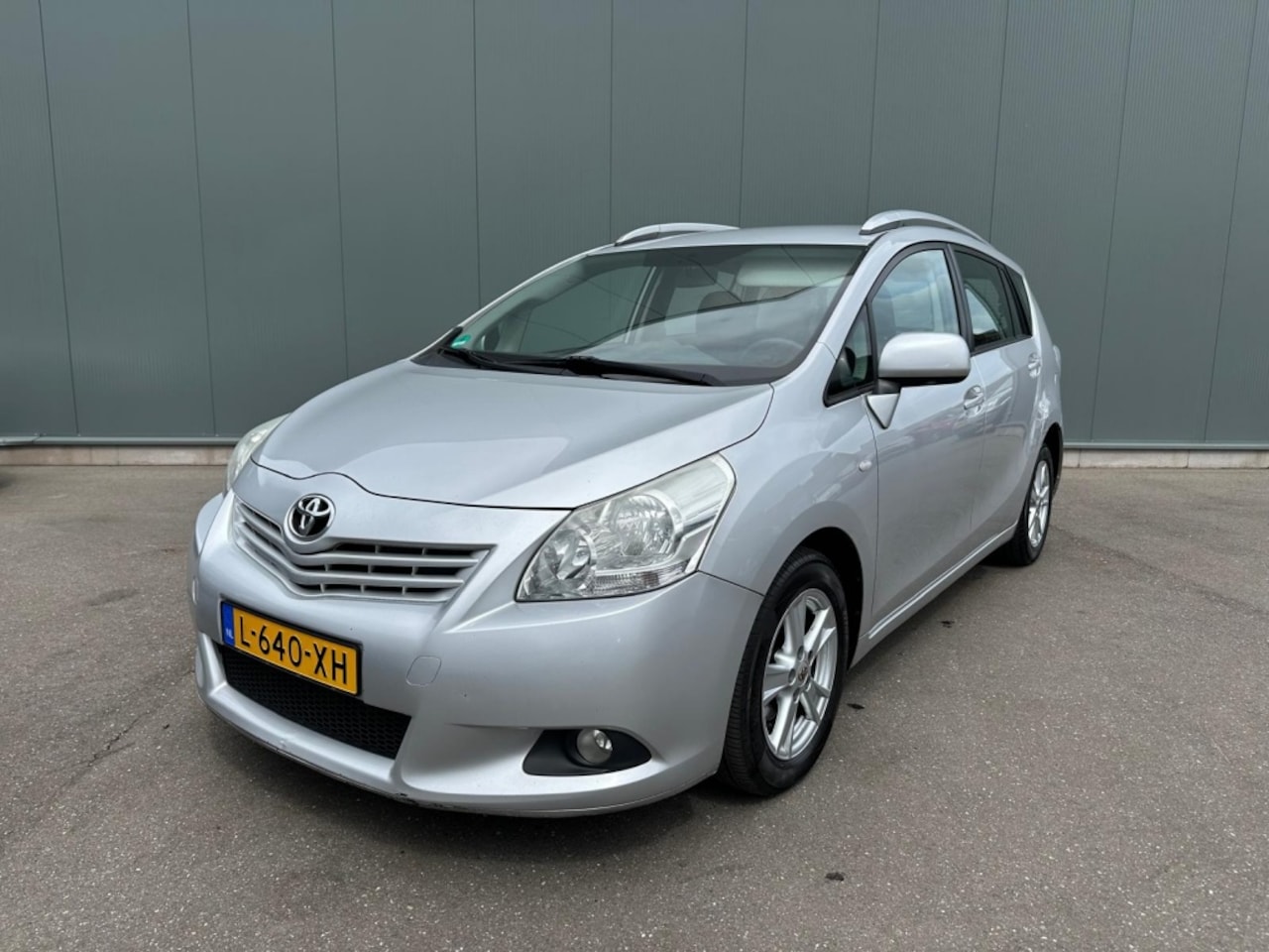 Toyota Verso - 2.0 D-4D Dyn.Bns 7p. CAMERA | NAVI | CLIMA ! - AutoWereld.nl