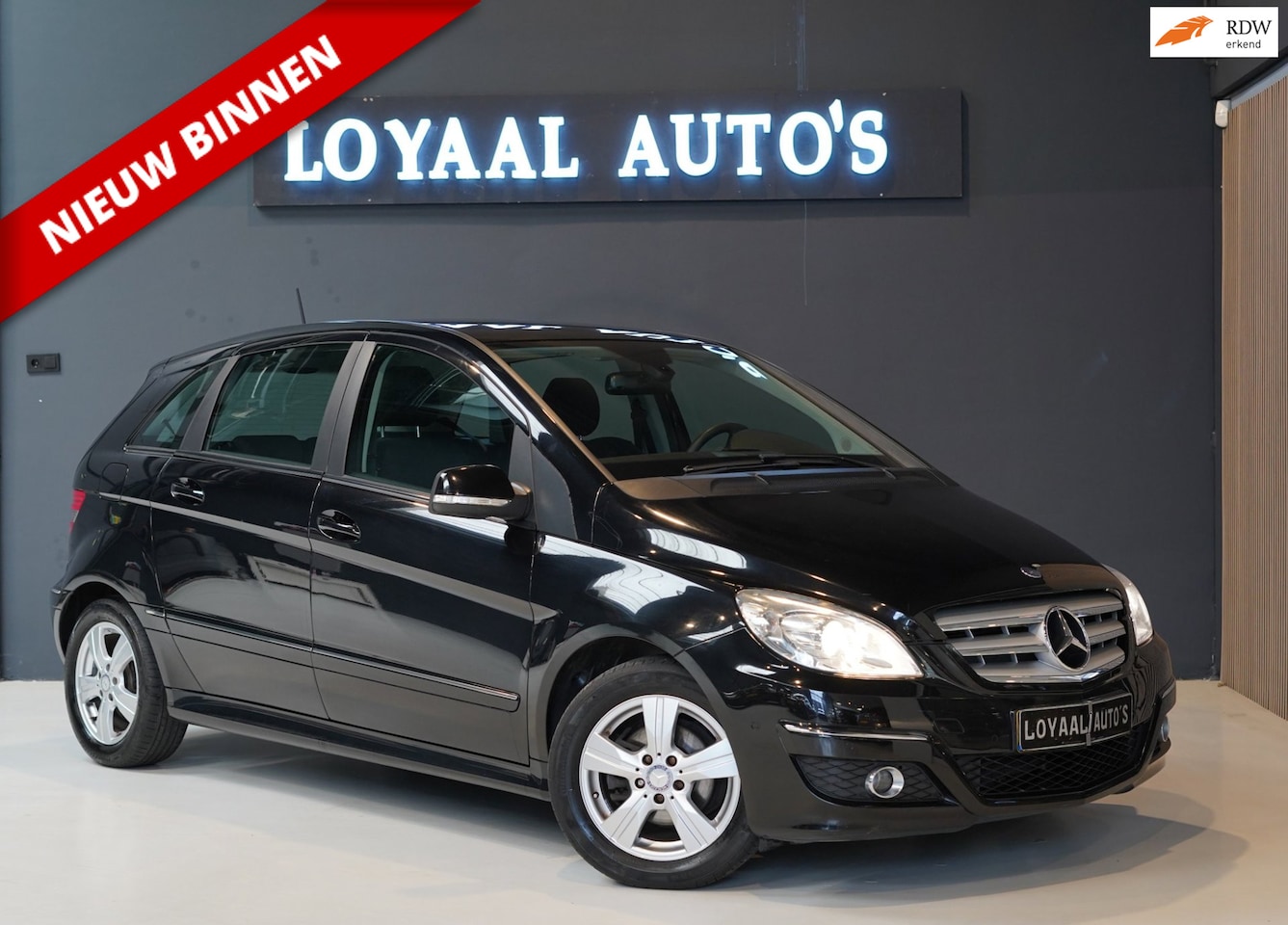 Mercedes-Benz B-klasse - 180 | |AUTOMAAT | NAVI | AIRCO | CRUISE | PDC | APK| - AutoWereld.nl