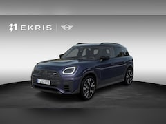MINI Countryman - E | JCW Uitvoering | Pakket S | Achteruitrijcamera | Trekhaak | Stoel- stuurverwarming