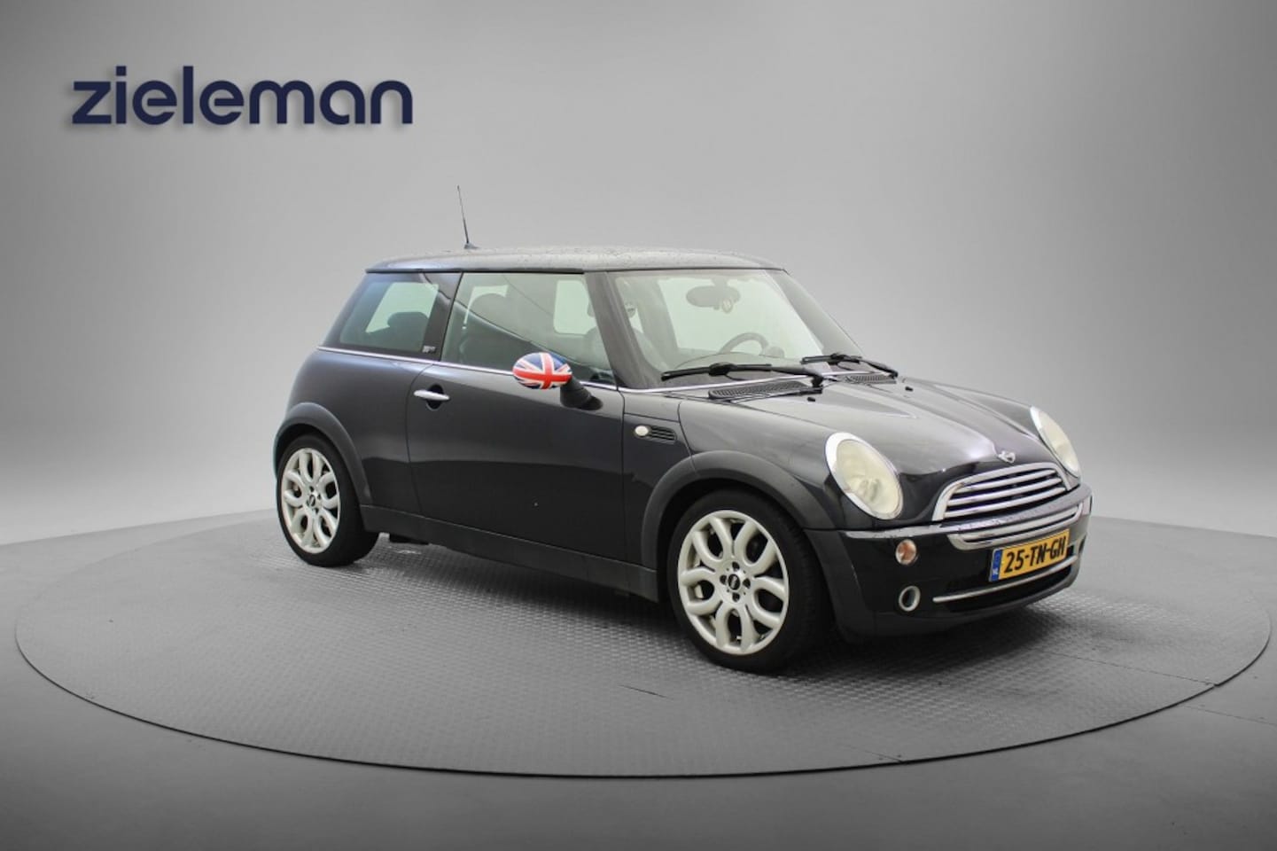 MINI Cooper - 1.6 Checkmate - Airco, Half Leer, Sportstoelen - AutoWereld.nl