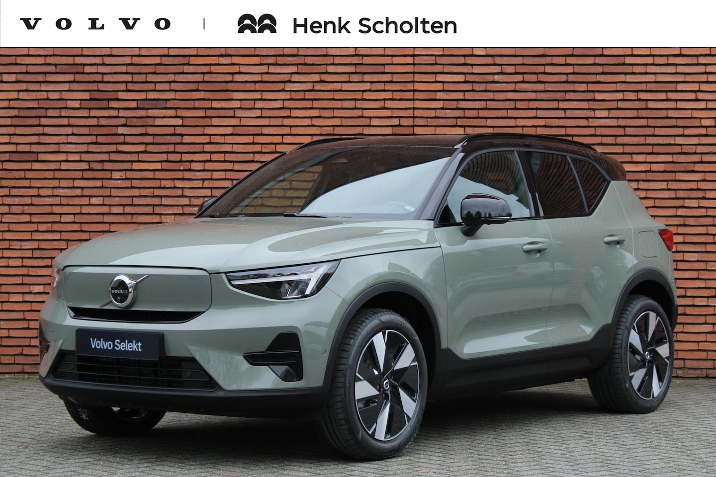Volvo EX40 - Single Motor Extended Range Ultra 82 kWh | Verwarmbare voorstoelen en stuurwiel | Warmtepo - AutoWereld.nl