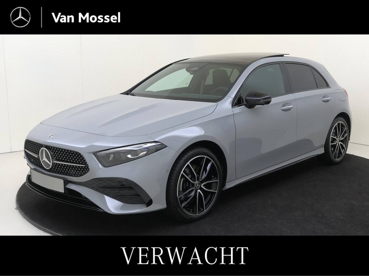 Mercedes-Benz A-klasse - 250 e 140 Year Edition / Panoramadak / Sfeerverlichting / 19inch / Night-Pakket / Prijs in - AutoWereld.nl