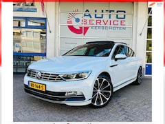 Volkswagen Passat - 1.6 TDI Highline Business R *VIRTUAL, NL AUTO, NAP, PANO, FULL OPTION