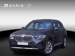 BMW X3 - xDrive30e High Executive | 19 inch LM V-spaak | Glazen panoramadak | HiFi System | Driving