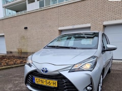 Toyota Yaris - 1.5 Hybrid Aspiration Camera Airco 1Eigenaar Volopties