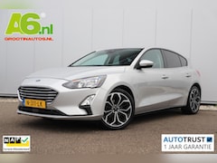 Ford Focus - 1.0 EcoBoost Hybrid Trend Edition Business 125PK Navigatie Achteruitrijcamera Carplay Andr