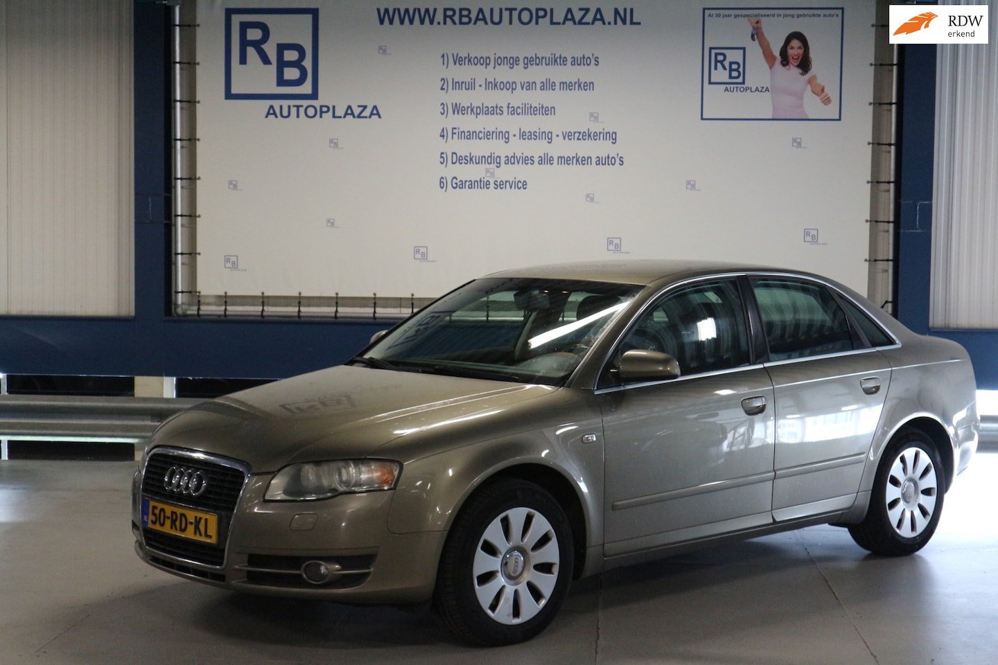 Audi A4 Limousine - 2.5 TDI / FULL SERVICE / TECHNISCH UNIEK GOED ! ! ! - AutoWereld.nl