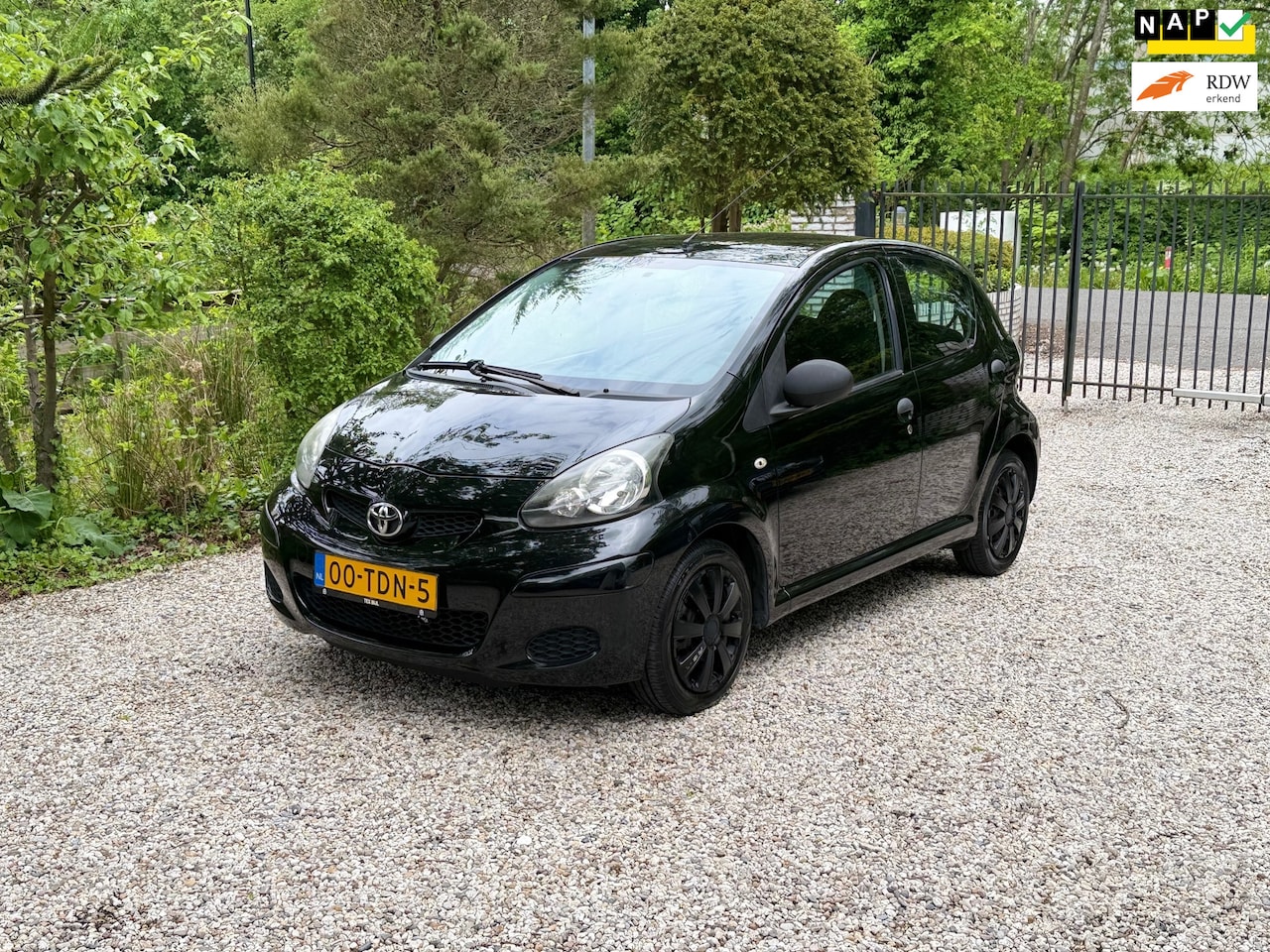 Toyota Aygo - 1.0-12V Now 1.0-12V Now - AutoWereld.nl