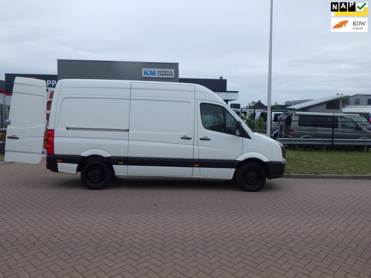 Volkswagen Crafter - 32 2.0 TDI L2H3 nette goeie bus - AutoWereld.nl