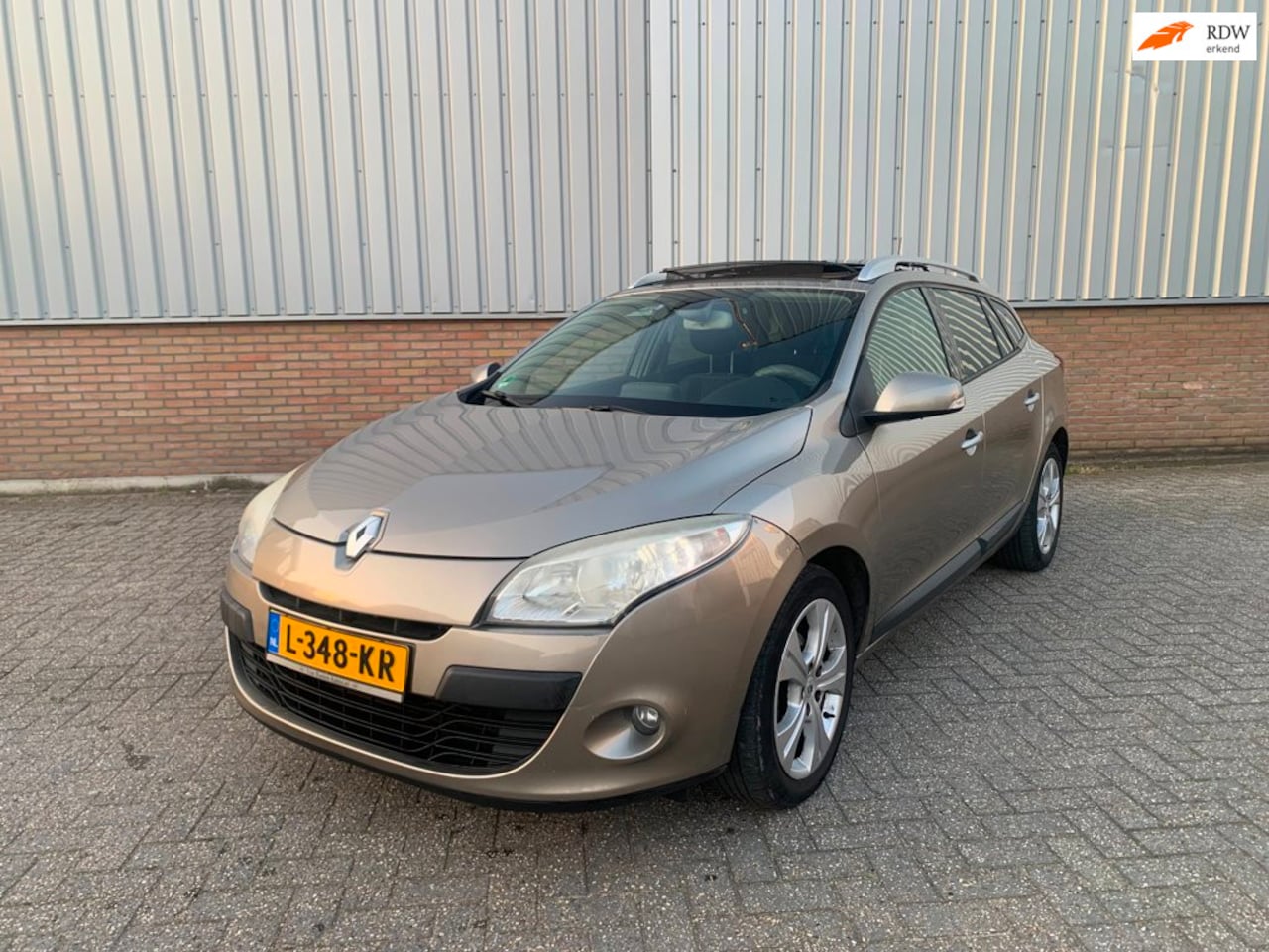Renault Mégane Estate - 1.4 TCe Expression APK / Panorama - AutoWereld.nl