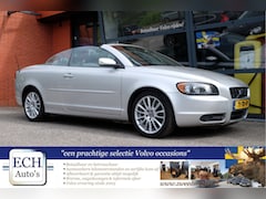 Volvo C70 Convertible - 2.4 140 pk Aut. Leer, Stoelverwarming, 17 inch