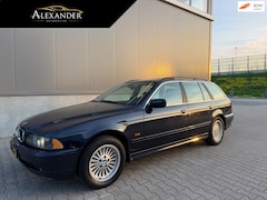 BMW 5-serie Touring - 525i Executive