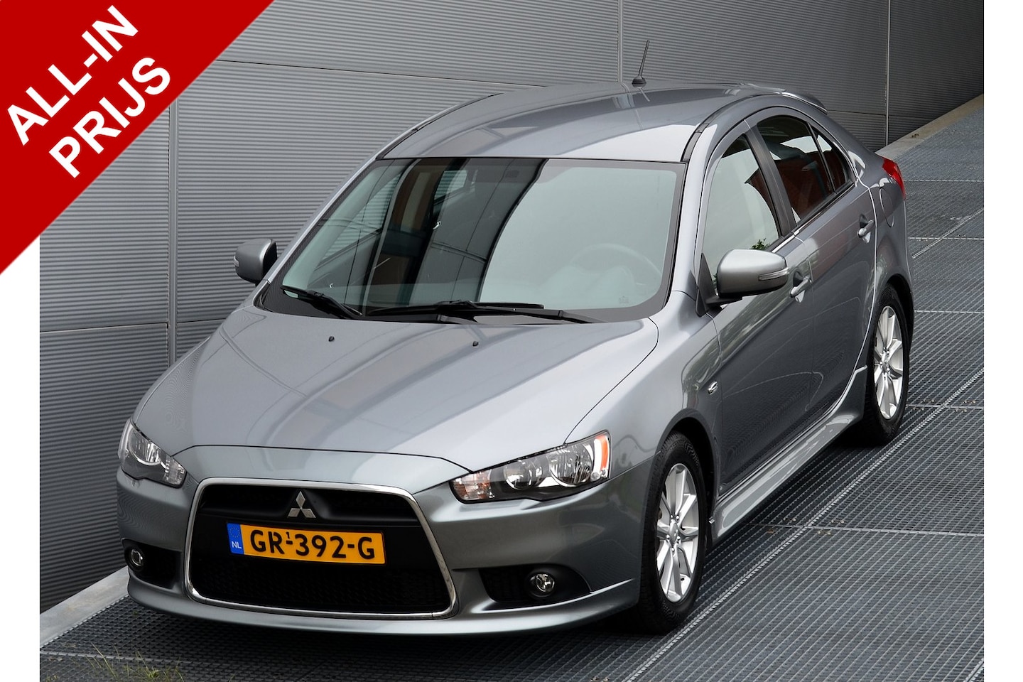 Mitsubishi Lancer Sportback - 1.6 LIMITED EDITION CLEARTEC | CLIMATE CONTROL | TREKHAAK | PDC | STOELVERWARMING | ALL IN - AutoWereld.nl
