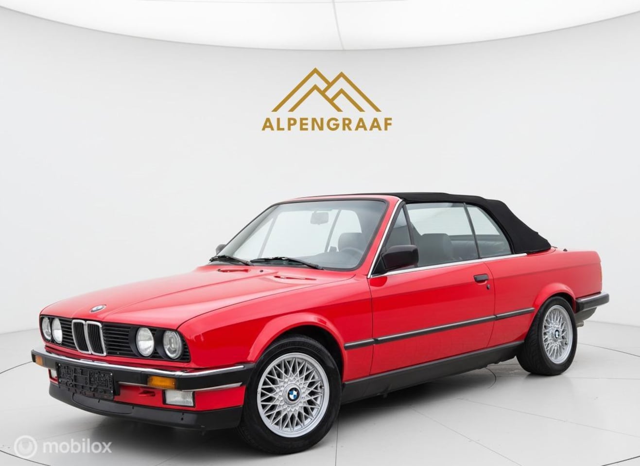 BMW 3-serie Cabrio - 320i 6 cilinder e30 roestvrij originele staat - AutoWereld.nl