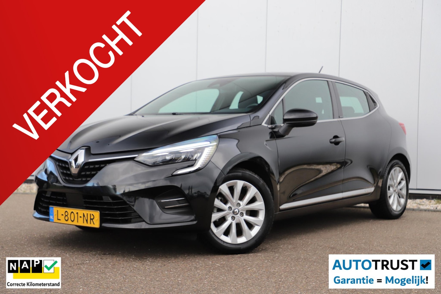 Renault Clio - 1.6 E-Tech Hybrid 140 Intens 140PK Automaat Half Leder Keyless 16 inch LMV Sfeerverlichtin - AutoWereld.nl