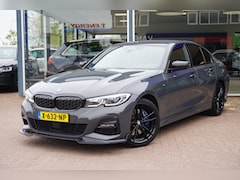 BMW 3-serie - 330e Automaat | M-Sport | Vol opties | Leder | LM velgen | M-Pakket | Inruil mogelijk