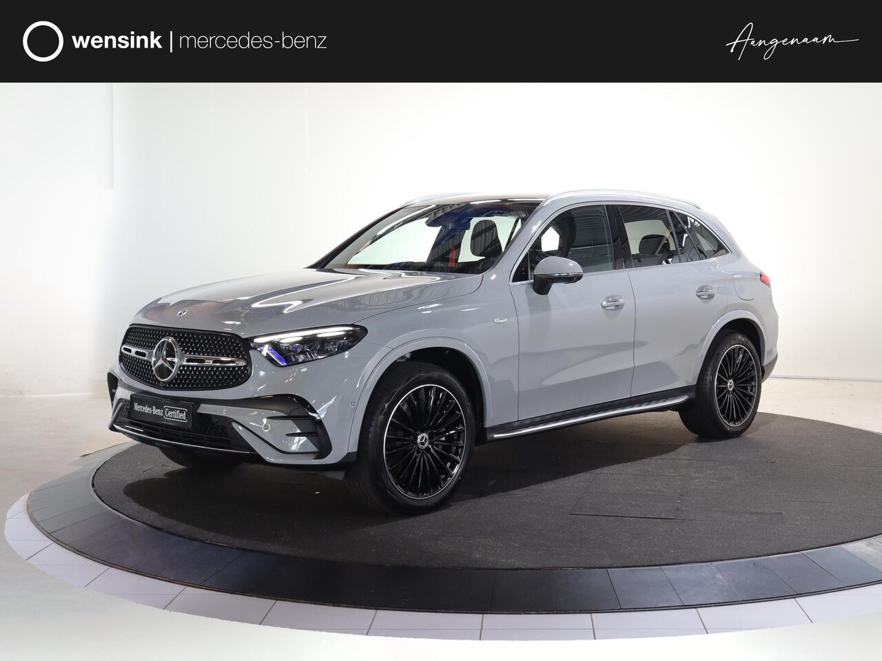 Mercedes-Benz GLC-klasse - 300e 4MATIC AMG Line | MANUFAKTUR Alpin Grau | Panoramadak | Head up display | Trekhaak | - AutoWereld.nl