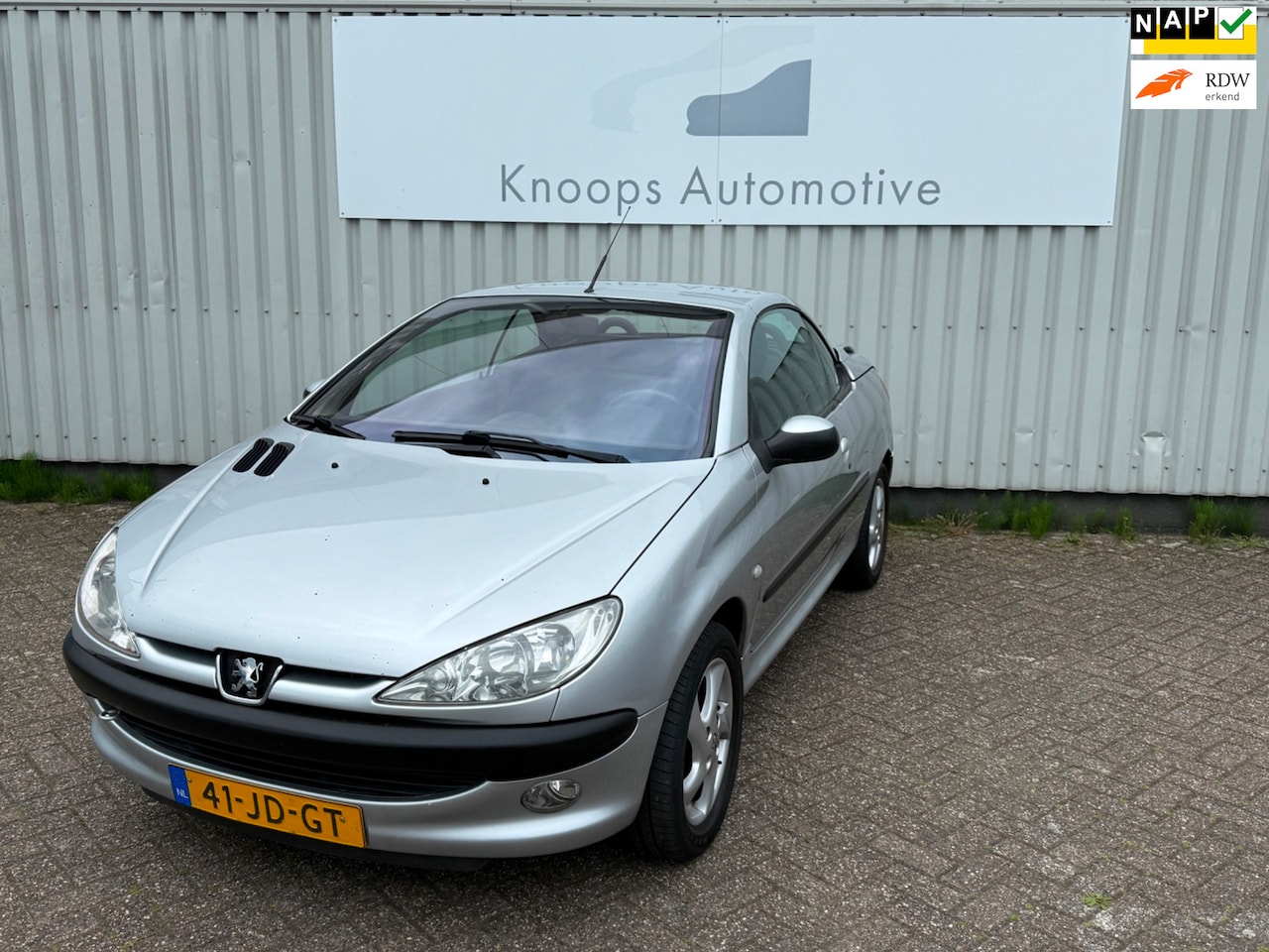 Peugeot 206 CC - 1.6-16V Automaat Kap defect - AutoWereld.nl