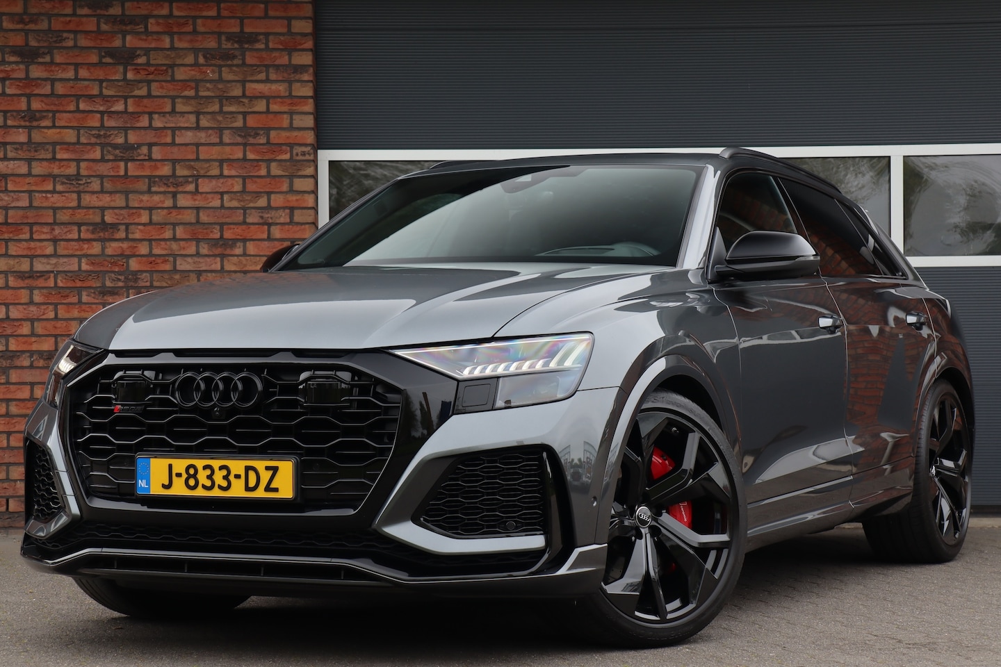Audi RSQ8 - 4.0 TFSI quattro, Keramisch, Panormadak, Trekhaak - AutoWereld.nl