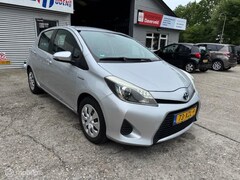 Toyota Yaris - 1.5 Full Hybrid Org.NL auto+1E.eig. Navigatie+Camera