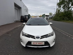 Toyota Auris - 1.8 Hybrid Lease+ - NAVI/PANODAK/CAMERA/NAP