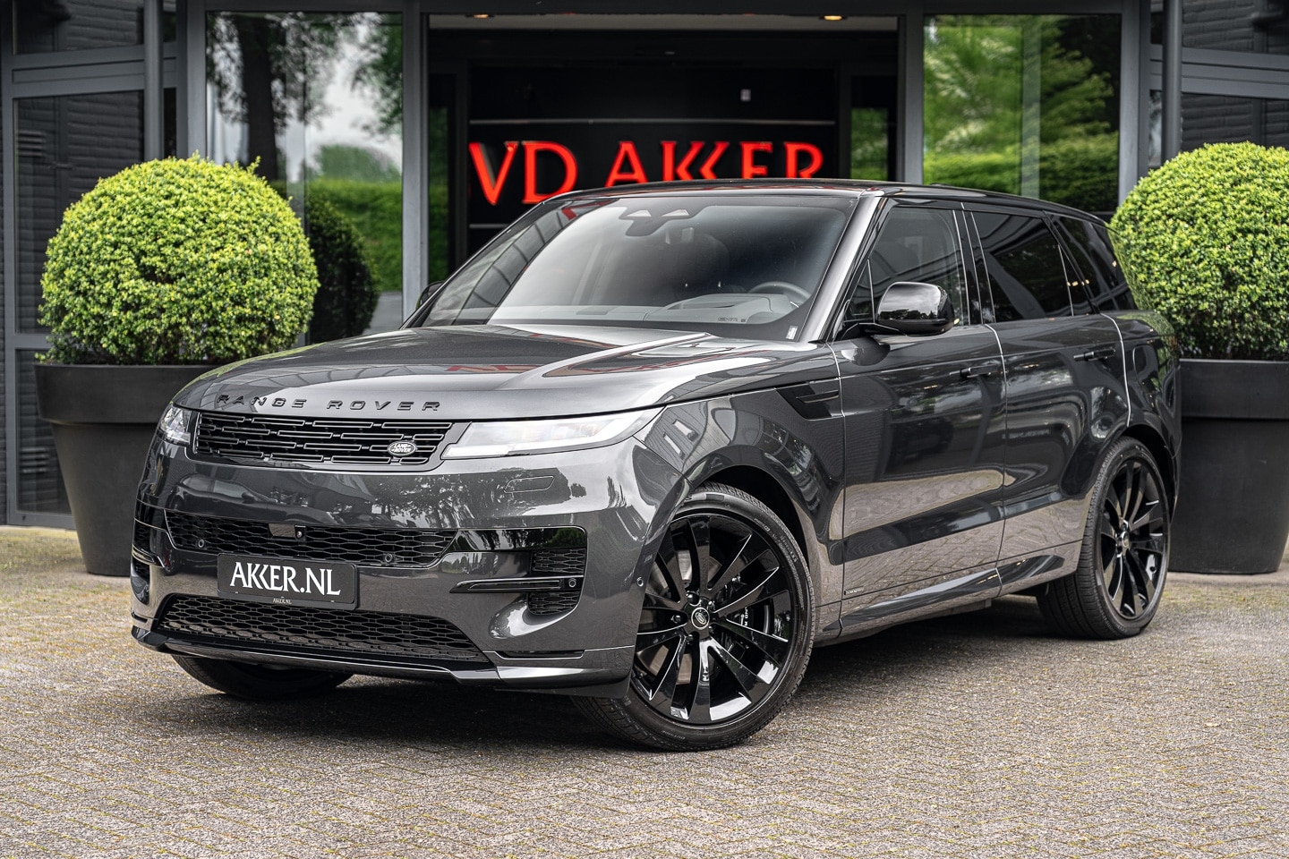 Land Rover Range Rover Sport - LANDROVER P550e Autobiography | 4WSturing | Head-up | Massage | 360° Cam. | Black Pack - AutoWereld.nl
