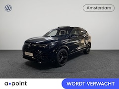 Volkswagen Tiguan - 1.5 eHybrid R-Line Edition 272 pk Automaat (DSG) | Verlengde garantie | Navigatie | Panora