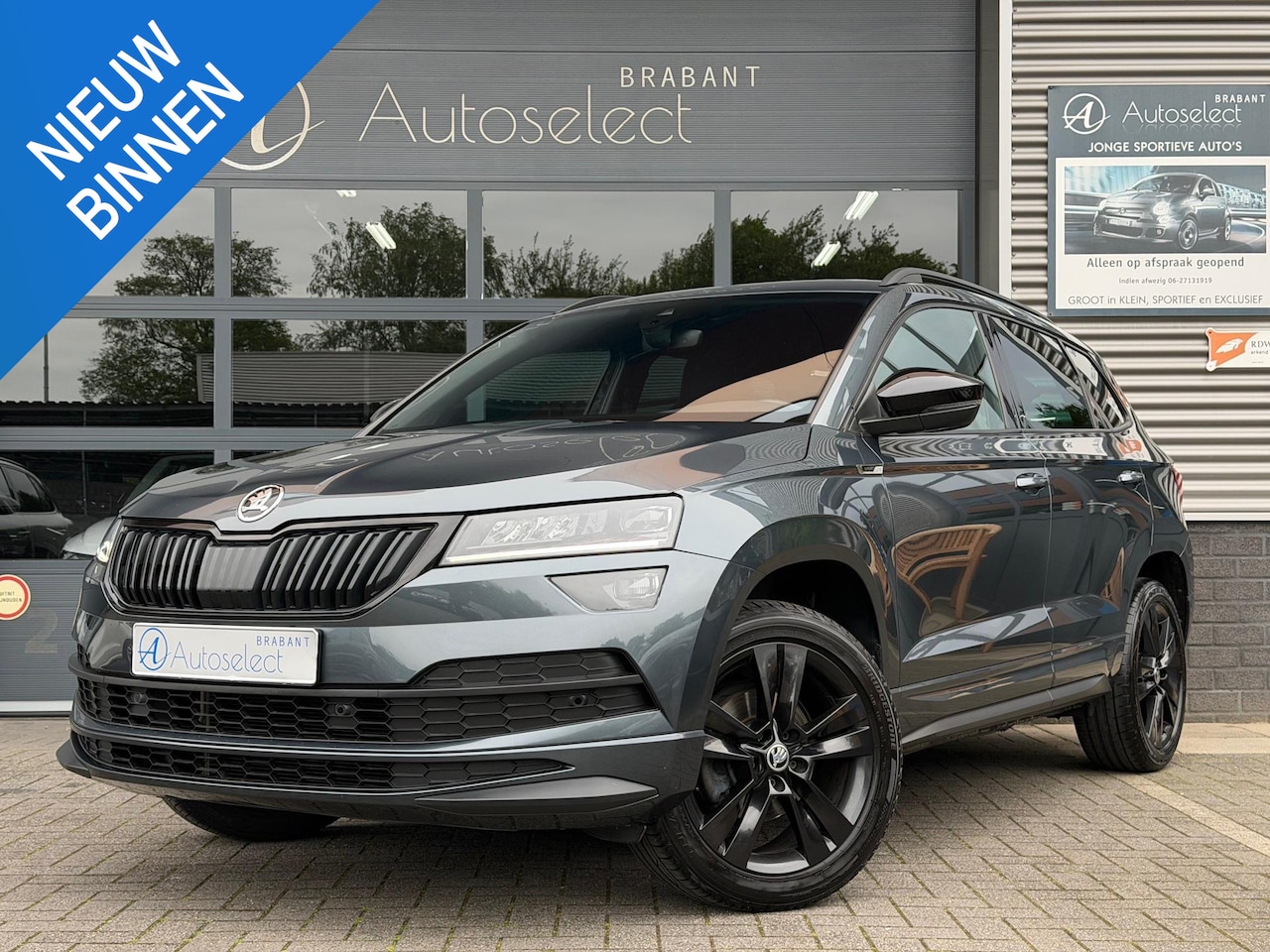 Skoda Karoq - 1.5 TSI ACT Sportline Camera Navi LED - AutoWereld.nl