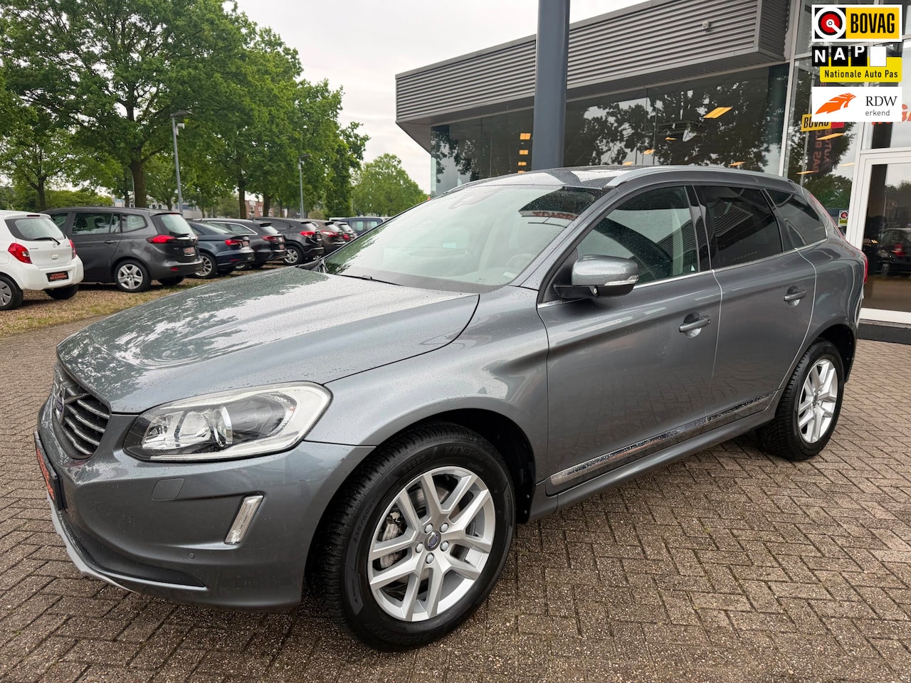 Volvo XC60 - 2.0 T5 FWD Polar+ Automaat, panodak, etc - AutoWereld.nl