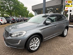 Volvo XC60 - 2.0 T5 FWD Polar+ Automaat, panodak, etc