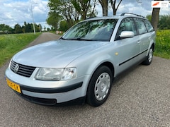 Volkswagen Passat Variant - 1.6 Trendline|nap|rijdt goed