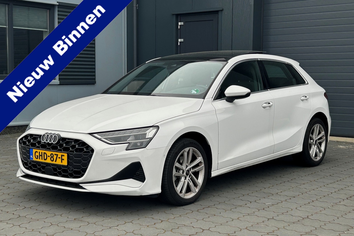 Audi A3 Sportback - 30 TFSI Advanced edition PANO LEER ACC CAMERA FACELIFT! - AutoWereld.nl