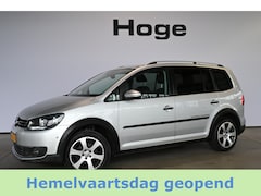Volkswagen Touran Cross - 1.4 TSI Climate control Trekhaak Cruise control PDC Inruil Mogelijk