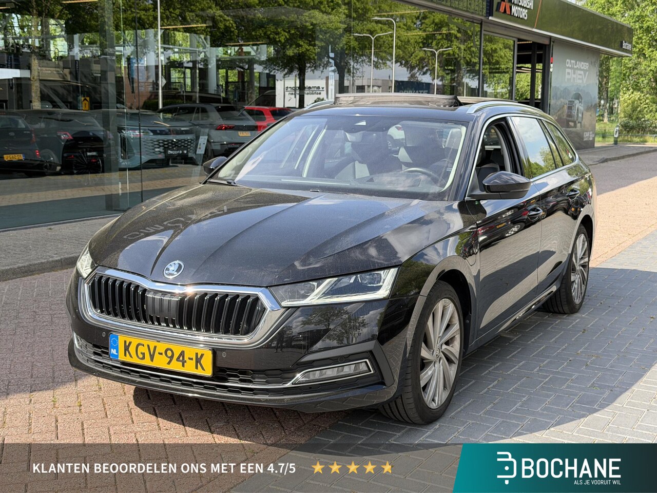 Skoda Octavia Combi - 1.4 TSI iV PHEV Sportline Business 205PK | Panoramadak | Leder | Memory Seats | Canton | A - AutoWereld.nl