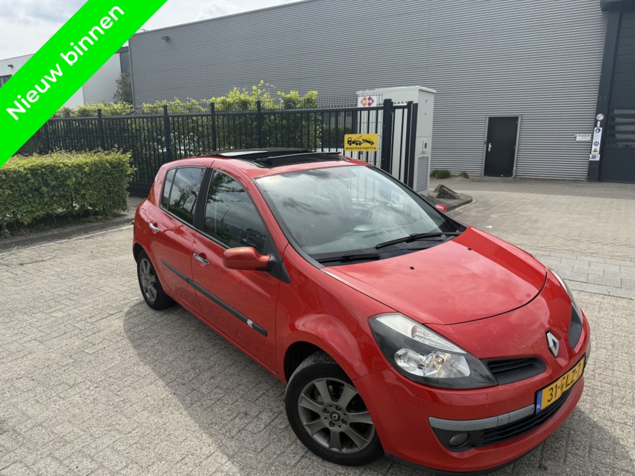 Renault Clio - 1.5 dCi Pano|6 Bak|Cruise|Clima - AutoWereld.nl