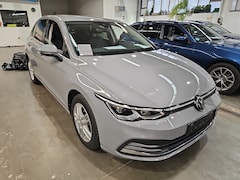 Volkswagen Golf - Golf eHybrid 204pk DSG | ACC | Camera | Stoelverw. | Massage | CarPlay