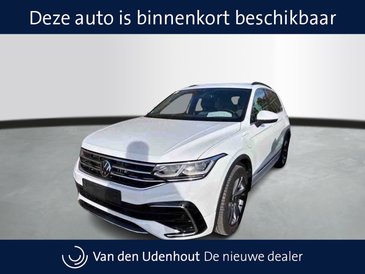 Volkswagen Tiguan - 1.4 TSI eHybrid 245pk PHEV R-Line Business / Adaptive Cruise / Navigatie / Keyless / Wordt - AutoWereld.nl