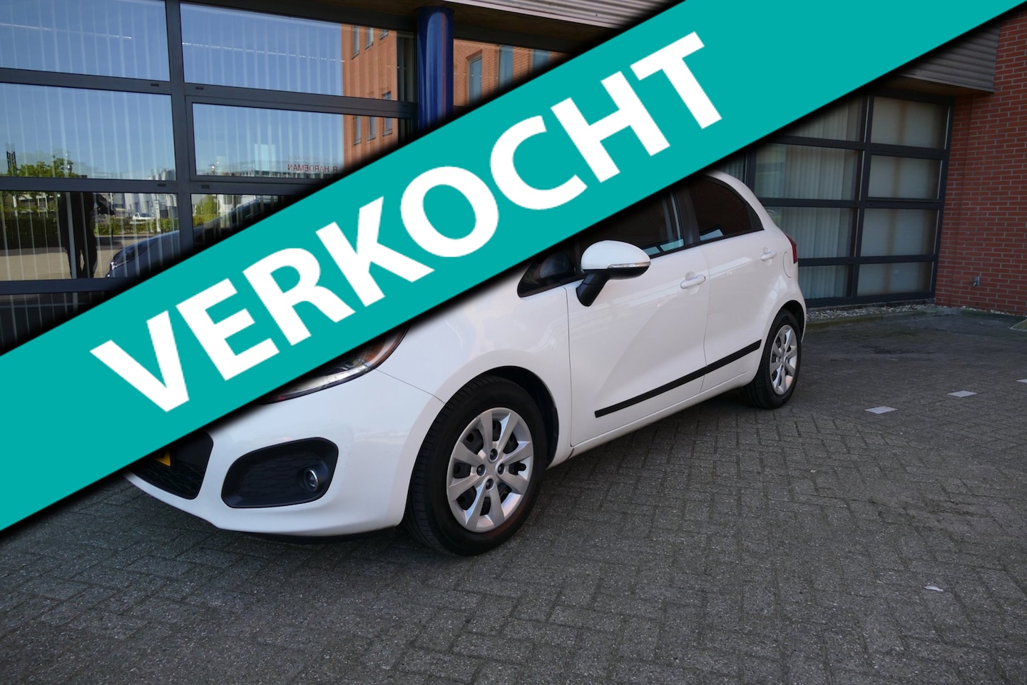 Kia Rio - 1.2 CVVT Plus Pack Airco Apk 30-4-2027 1e Eigenaar - AutoWereld.nl