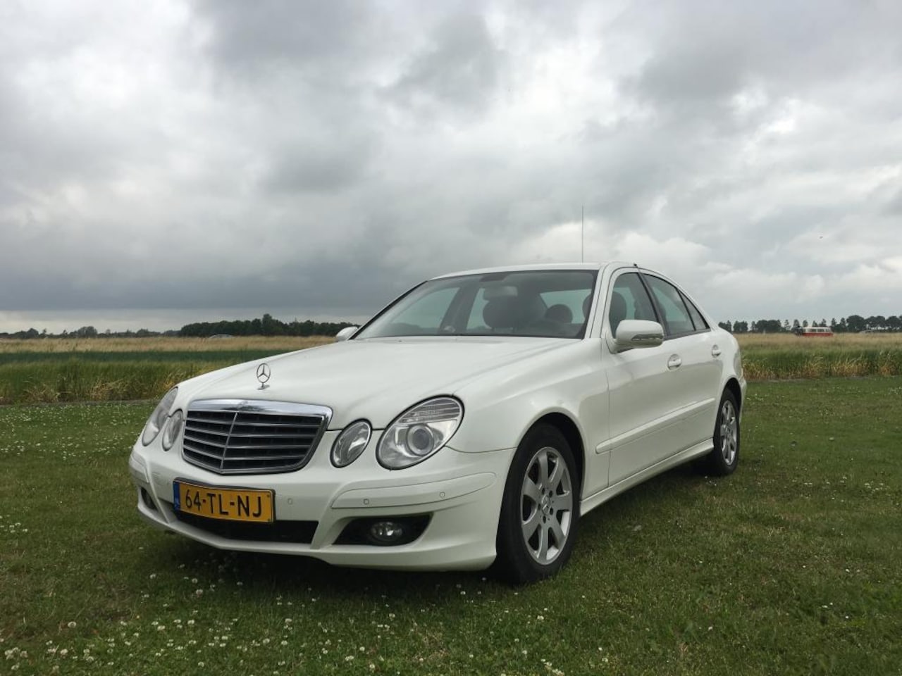 Mercedes-Benz E-klasse - 200 CDI // APK // good condition - AutoWereld.nl