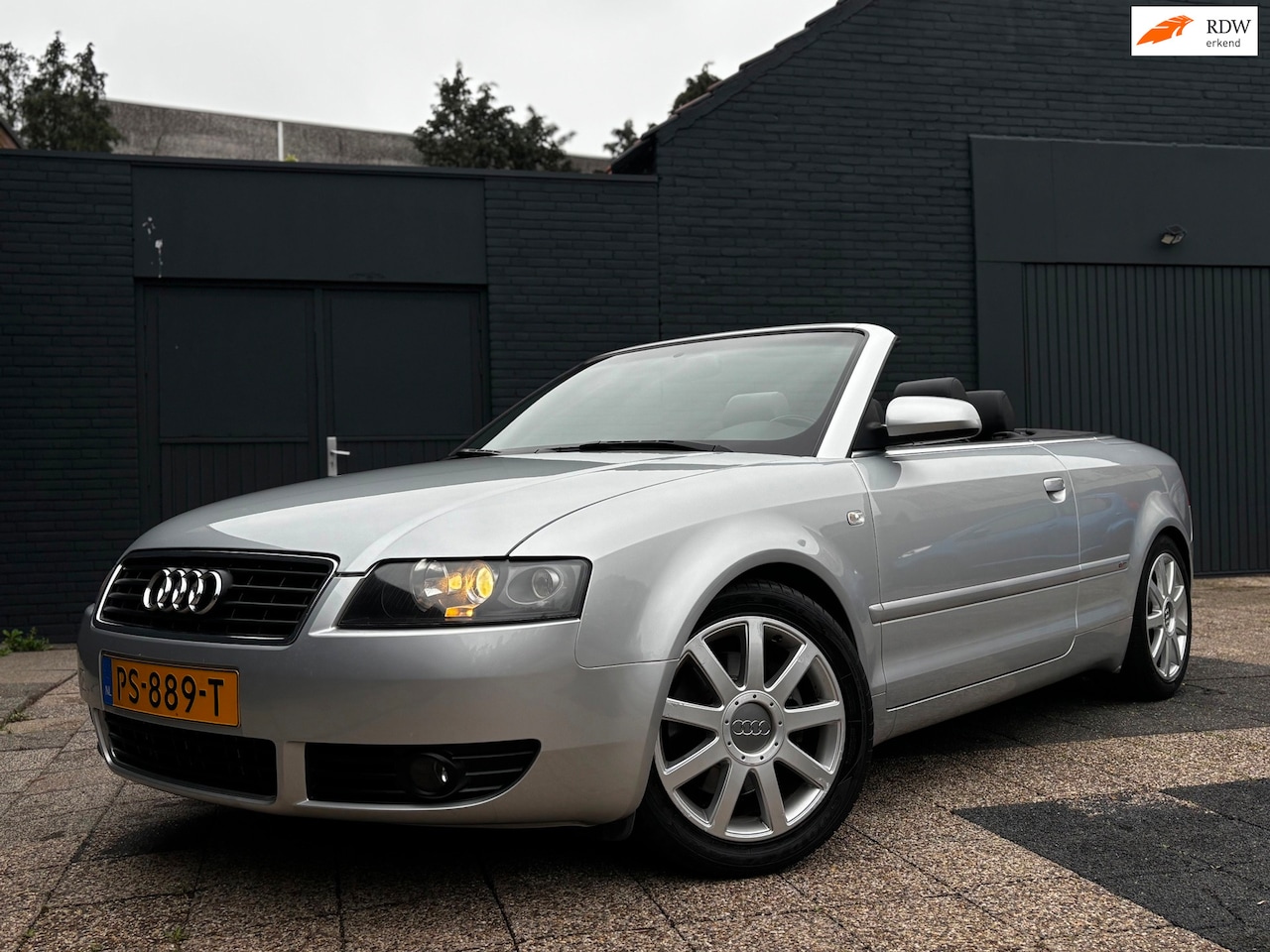 Audi A4 Cabriolet - 2.4 V6 S-Line | Uniek Nette Auto - AutoWereld.nl