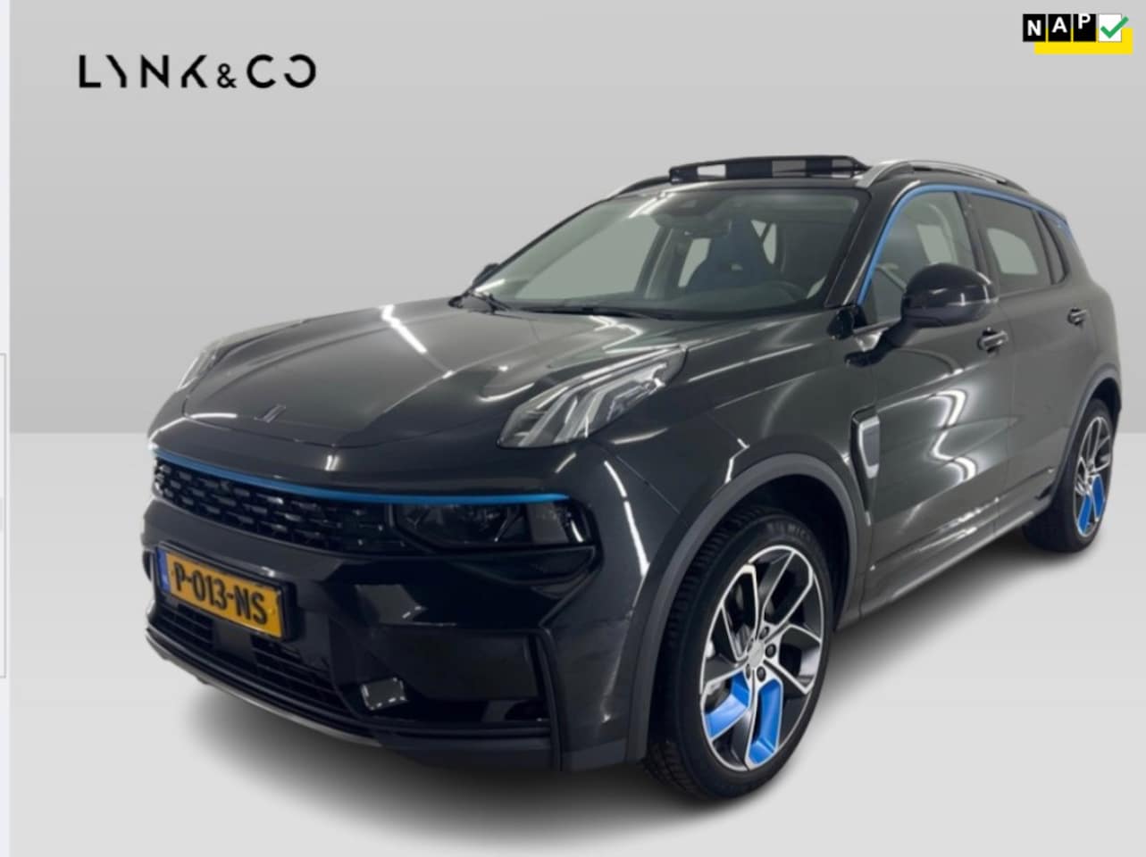 Lynk & Co 01 - 1.5 261pk PHEV 7DCTH | Orig.NL | PanoramaDak | 360 graden Camera | Carplay | - AutoWereld.nl