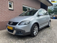 Volkswagen Golf - 1.4 TSI Cross