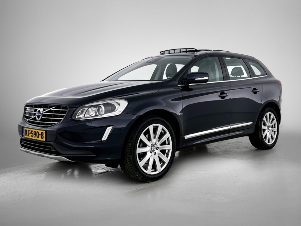 Volvo XC60 - T5 Summum | 20 Inch | Adaptive Cruise | Leder | Pano | - AutoWereld.nl