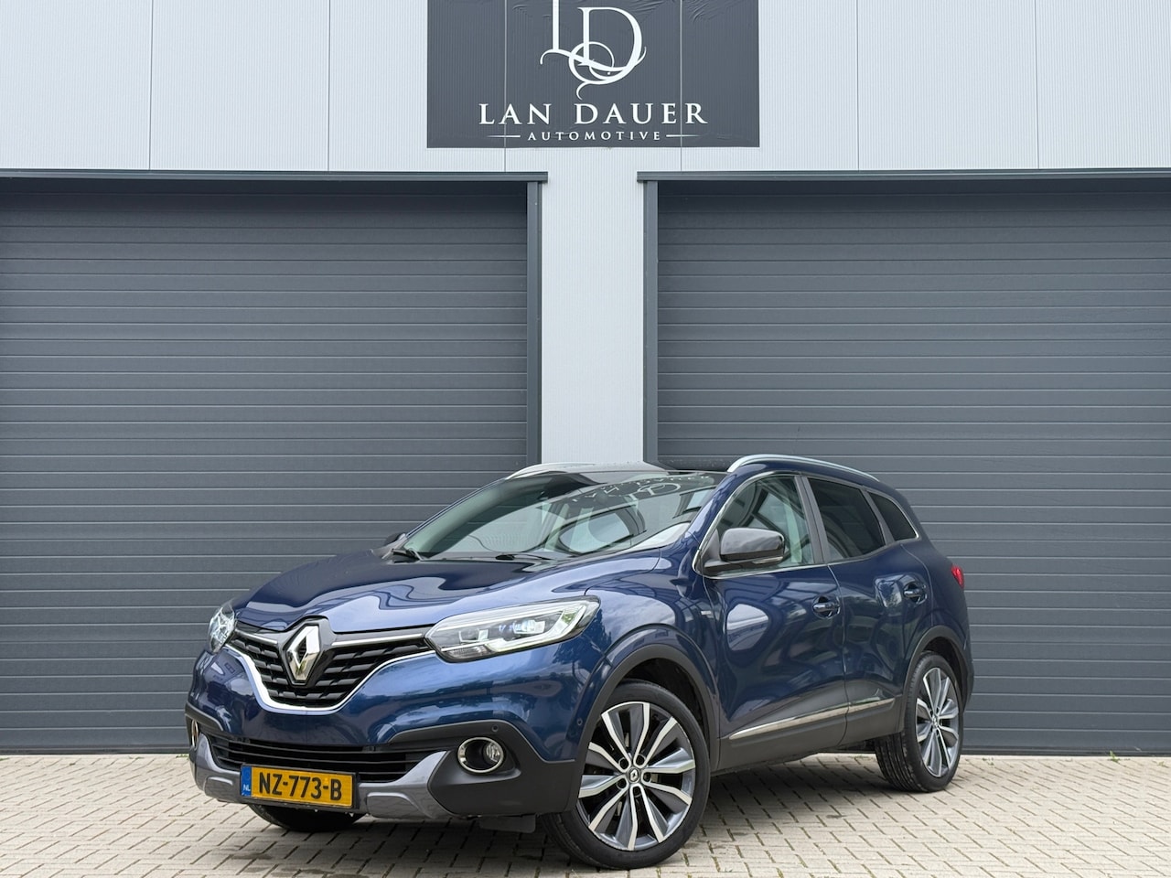 Renault Kadjar - 1.2 TCe Bose / 1e EIG / NIEUWE KETTING |NAP - AutoWereld.nl