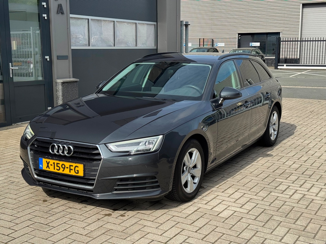 Audi A4 Avant - 2.0 TDI ultra Pro Line 2.0 TDI ultra Pro Line - AutoWereld.nl