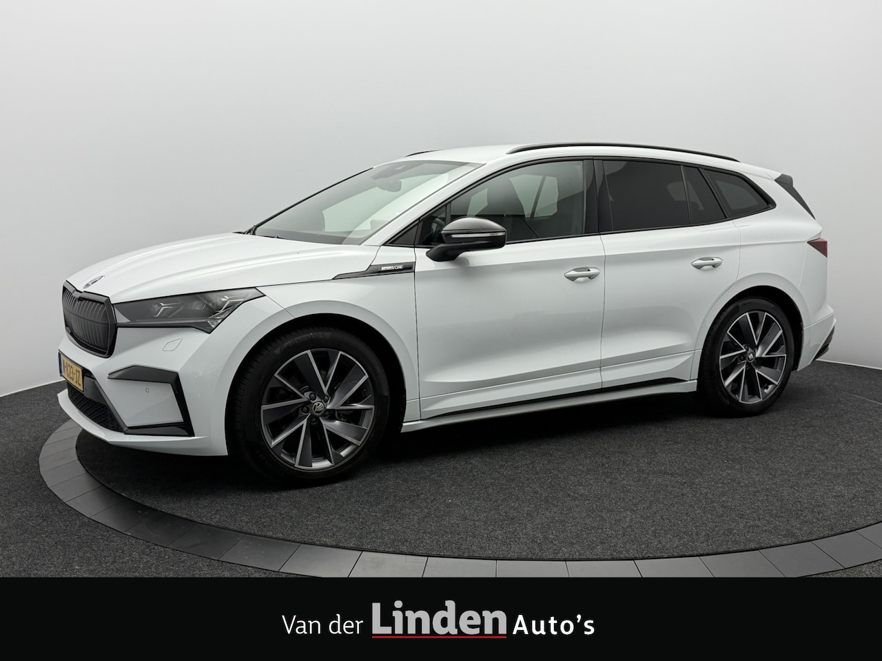 Skoda Enyaq iV - 60 Sportline SOH 94,2% | Trekhaak | Matrix Led | Leer | Stoel/Stuurverwarming | Camera | N - AutoWereld.nl