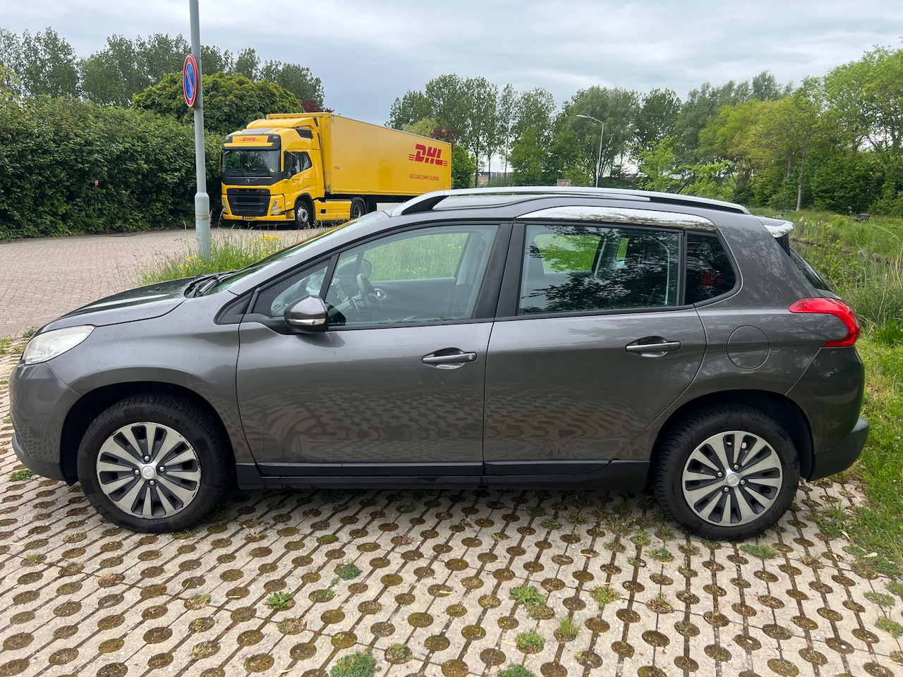 Peugeot 2008 - 1.2 PureTech Active Pack Premium 1.2 PureTech Active Pack Premium - AutoWereld.nl